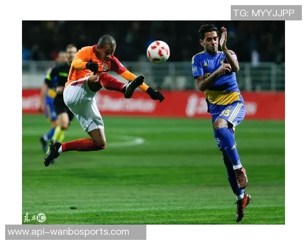 精彩绝伦的足球10佳球视频回顾让你重温赛场上的激情与荣耀 精彩绝伦的足球10佳球视频回顾让你重温赛场上的激情与荣耀